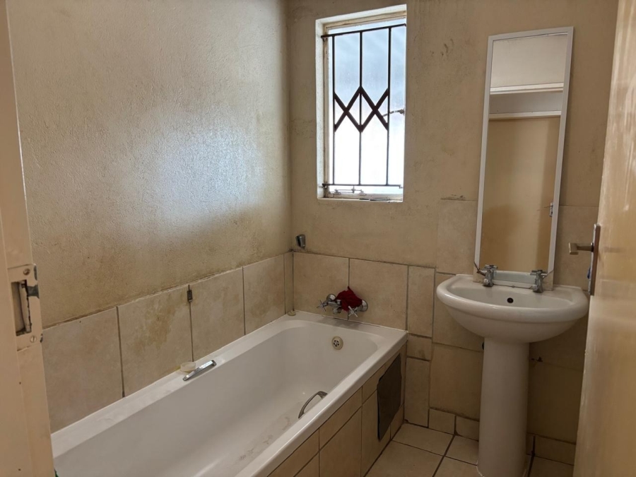 4 Bedroom Property for Sale in Freedom Park North West